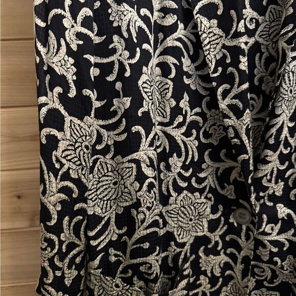 Vintage Anne Klein Size XLarge Silk Oversized Filigree Pattern Boyfriend Blazer - Picture 4 of 13